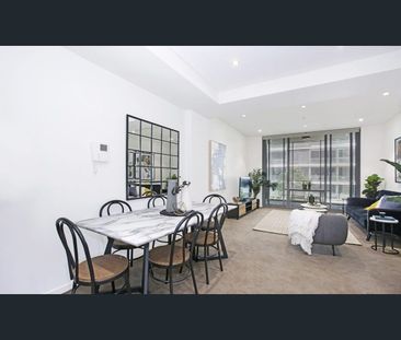 506A/8 Bourke Street, Mascot, NSW 2020 - Photo 3