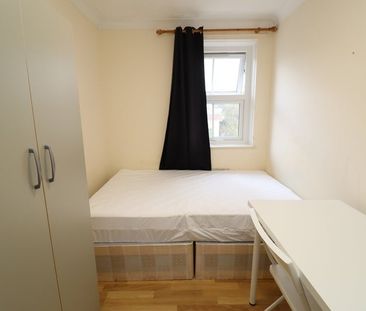 Room in a Shared House, Saunders Ness Road, E14 - Photo 6