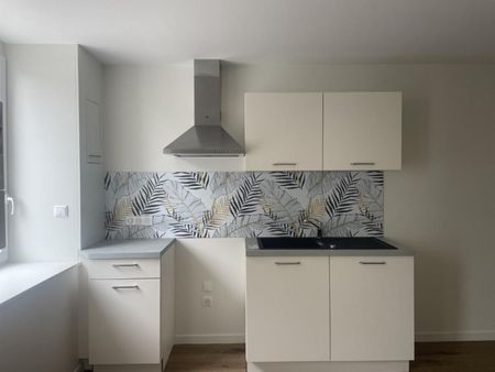 APPARTEMENT T1 A LOUER A NOAILLY - MAIRIE - Photo 4