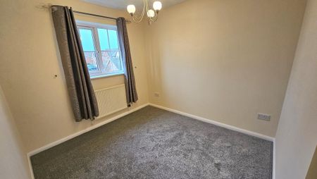 3 bedroom detached house to rent - Photo 3