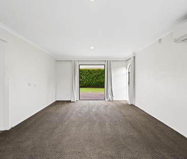 **Spacious 3-Bedroom Family Home for Rent in Pukete, Hamilton** Loc... - Photo 6