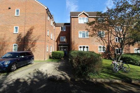 1 bedroom ground floor flat to rent - Photo 3