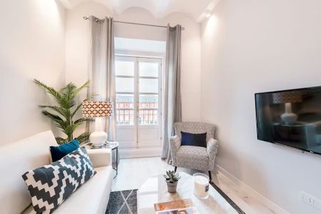 Calle de Toledo, Madrid, Community of Madrid 28005 - Foto 2