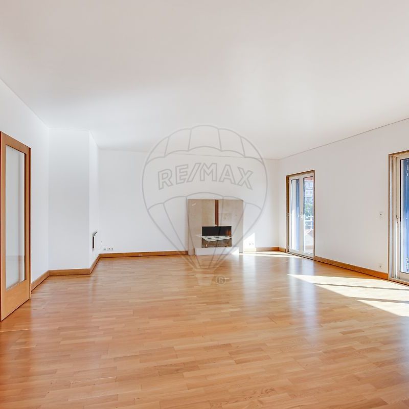 Apartamento T4 em Lisboa - Photo 1
