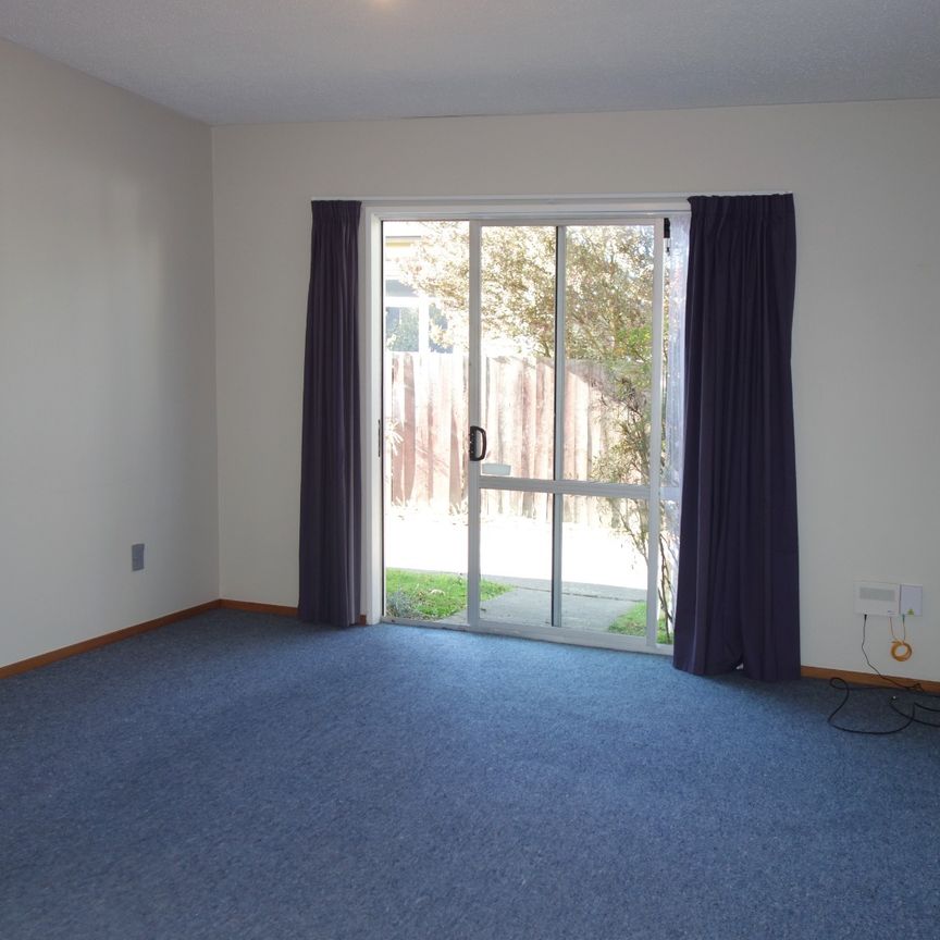Tidy 2 Bedroom in Sydenham - Photo 1