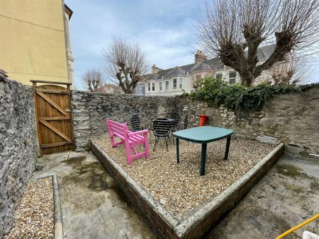 Greenbank Avenue, Plymouth - Photo 5