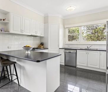 The ultimate location and lifestyle - Photo 5