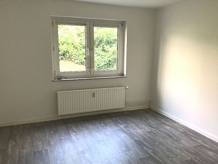 3 Zimmer Wohnung im 2. Obergeschoss … in Sanierung - Photo 2