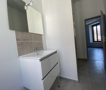 Location Appartement 3 pièces 62m² NIMES 30000 - Photo 6