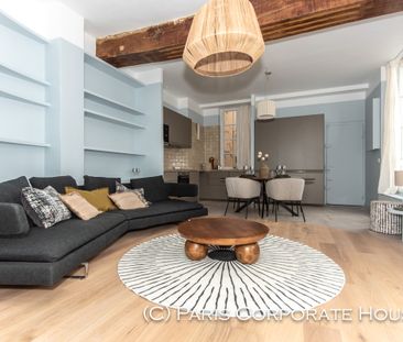 Rue du Marché des Blancs Manteaux, - Photo 3