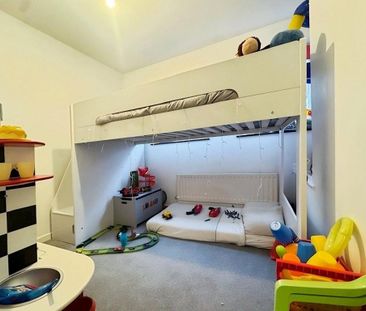 2 bedroom end of terrace house to rent - Photo 4