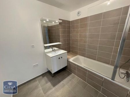 Location Appartement 3 pièces 64m² BISCHHEIM 67800 - Photo 2