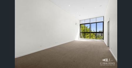 2 Bedroom apartment available for lease - Photo 4