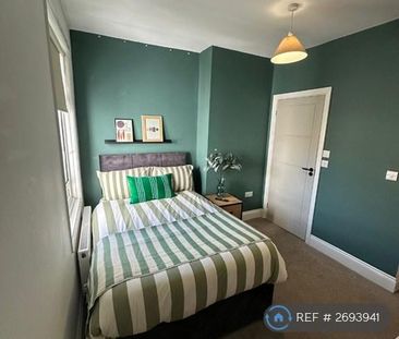 1 bedroom in a house share to rent - Photo 4