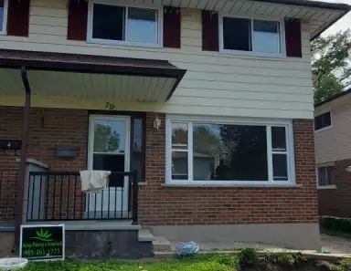 GORGEOUS & SPACIOUS 3 Bdrm, 2 bath for NOV 1st/DEC 1! | 79 Guelph Street, Oshawa - Photo 1