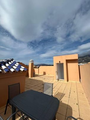 Atico en alquiler en Los Pacos, Fuengirola - Photo 1