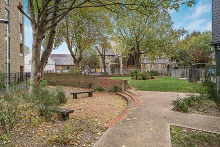 Hatfield Close - Photo 5