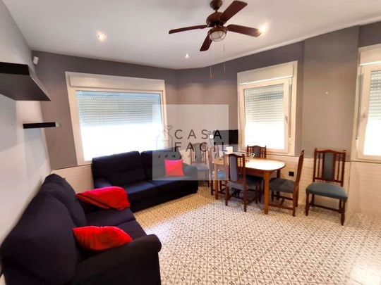 Luxury Villa for rent in A Pobra do Caramiñal, Galicia - Photo 1