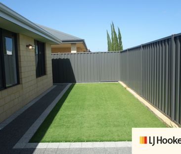 Neat 4 x 2 Home in Alkimos - Photo 3