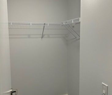 For Lease - 225 Veterans Drive Unit# 901, Brampton, Ontario - Photo 4