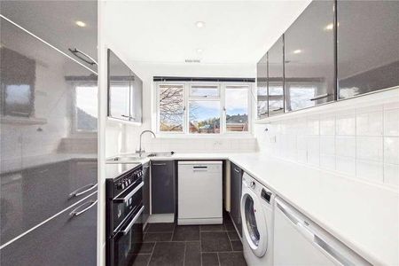 Redfield Court, Newbury, Berkshire, RG14 - Photo 5