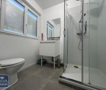 Location Appartement 1 pièce 16m² ST NAZAIRE 44600 - Photo 3