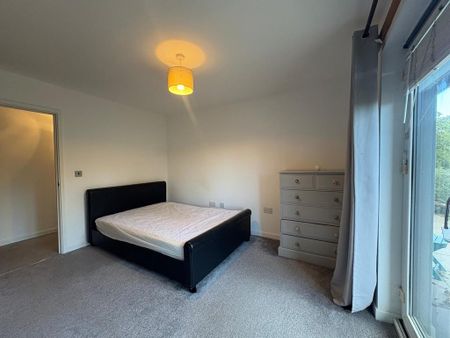 2 bedroom apartment to rent - Photo 5