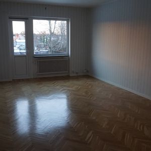 Brunnbäcksvägen 10 E - Foto 2