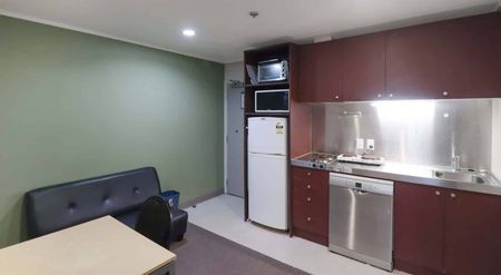 Stafford House Living - Photo 4