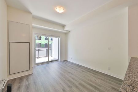 For Lease - 128 Grovewood Common Unit# 125, Oakville, Ontario - Photo 3
