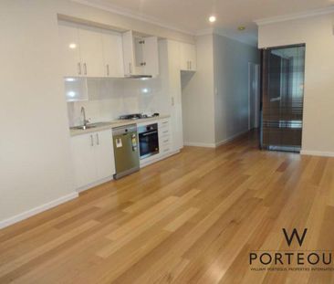 1D Hill Street, Innaloo WA 6018 - House For Rent | Domain - Photo 5
