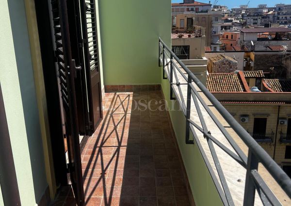 Attico a Palermo in Via Ricasoli, Borgo Vecchio
