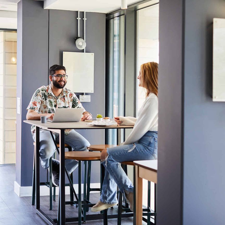 Large Studio - Photo 1