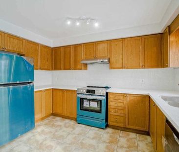 For Lease - 43 Denison Avenue, Brampton, Ontario - Photo 6