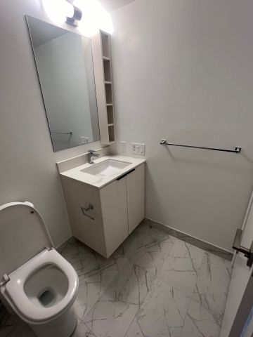 For Lease - 82 Dalhousie Street Unit# 3302, Toronto, Ontario - Photo 4