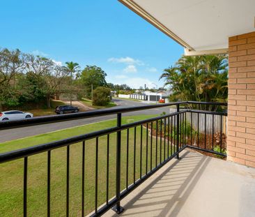 Work from home, dual living, teenage retreat or space for tools/toy... - Photo 5