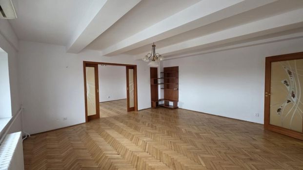 4 camere Matei Voievod -Foisorul de Foc - Fotografie 1