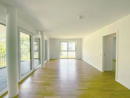 Energieeffiziente Wohnung mit direktem Moselblick – 2-Zimmer-Wohnung mit großzügiger Terrasse, Einbauküche & Tiefgaragenstellplatz - Photo 4