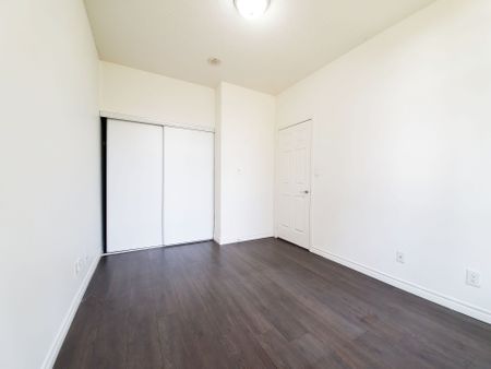 For Lease - 19 Barberry Place Unit# 105, Toronto, Ontario - Photo 4