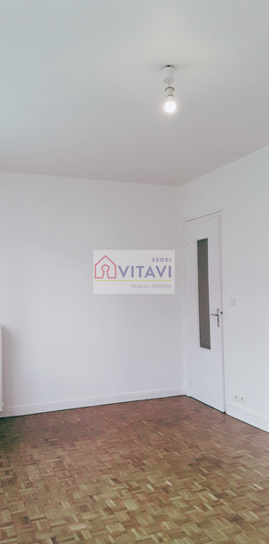 Location Appartement 1 pièce 27m² COMPIEGNE 60200 - Photo 2