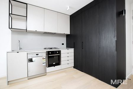 Convenience in Parkville - Photo 4