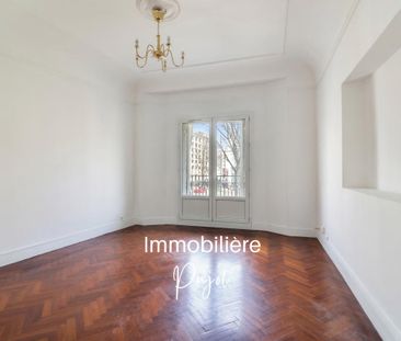 Périer 13008 - T3 bourgeois avec chambre de service - Photo 1