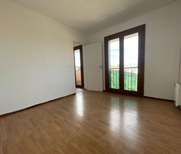 Les Milles - Type 3 en dernier étage - 57m² - 980€ - Photo 1