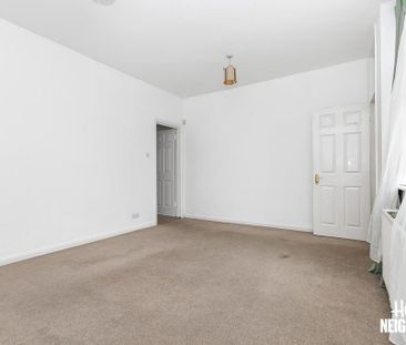 2 bedroom end of terrace house to rent - Photo 3