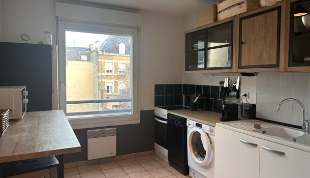 Appartement 3 pièces 76m2 REIMS 1 040 euros - Photo 1