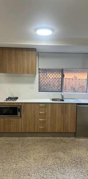 Modern Studio Apartment - Photo 1