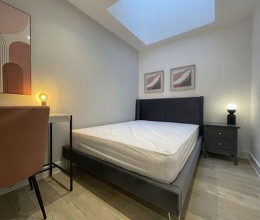 1 bedroom in a house share to rent - Photo 4