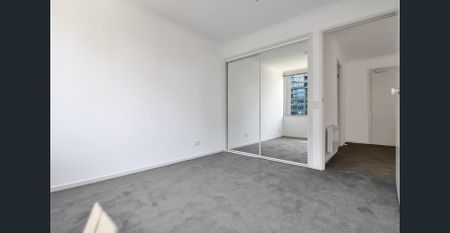 GREAT SIZE, GREAT LOCATION! - Photo 3