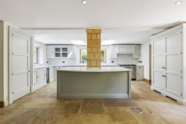 2 bedroom detached house to rent - Photo 1