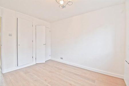 1 bedroom maisonette to rent - Photo 2
